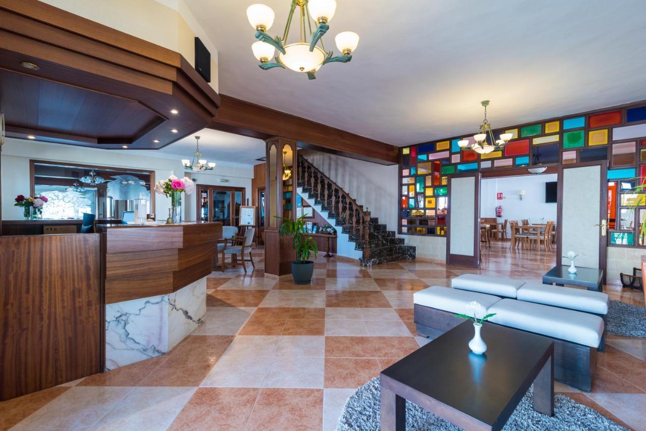 Hotell Ses Puntetes 3*