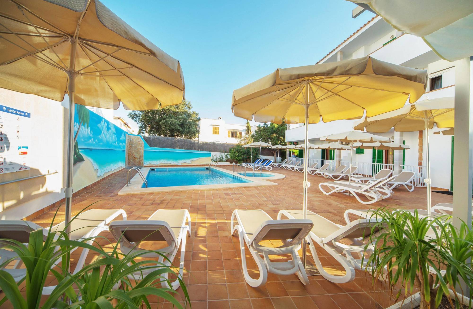Ses Puntetes Hotell
